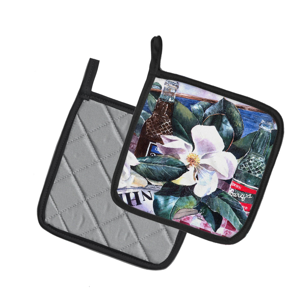 Barq's and Magnolia Pot Holder Set of 2 Heat Resistant Quilted Hot Pads 7.5 x 7.5 Inch, Insulated Kitchen Trivets for Cooking & Baking