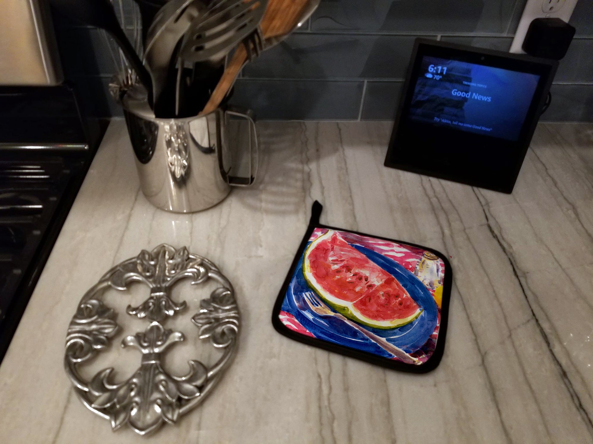 Watermelon Pot Holder Set of 2 Heat Resistant Quilted Hot Pads 7.5 x 7.5 Inch, Insulated Kitchen Trivets for Cooking & Baking