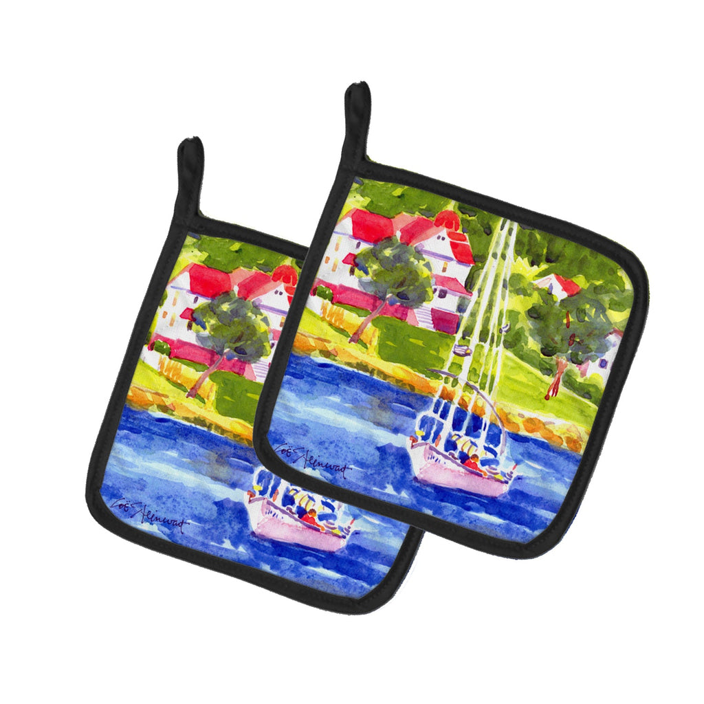 Sailboat on the lake Pot Holder Set of 2 Heat Resistant Quilted Hot Pads 7.5 x 7.5 Inch, Insulated Kitchen Trivets for Cooking & Baking