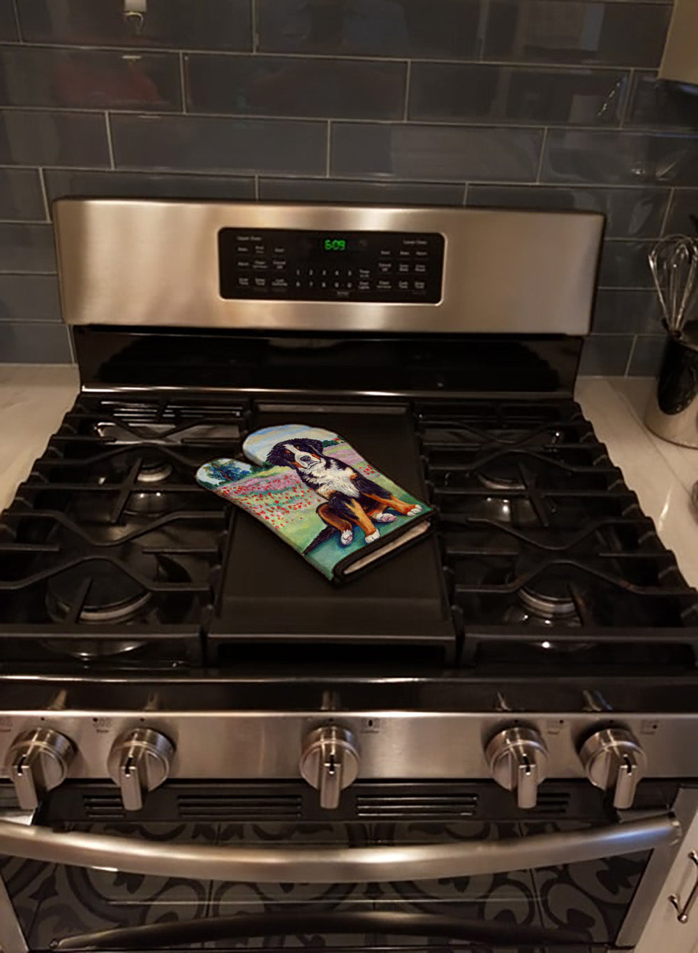 Bernese Mountain Dog Oven Mitt Heat Resistant Thick Oven Mitt for Hot Pans and Oven, Kitchen Mitt Protect Hands, Cooking Baking Glove