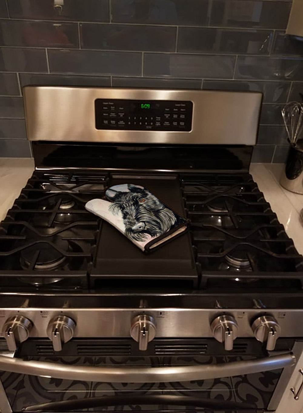 Scottish Terrier Oven Mitt Heat Resistant Thick Oven Mitt for Hot Pans and Oven, Kitchen Mitt Protect Hands, Cooking Baking Glove
