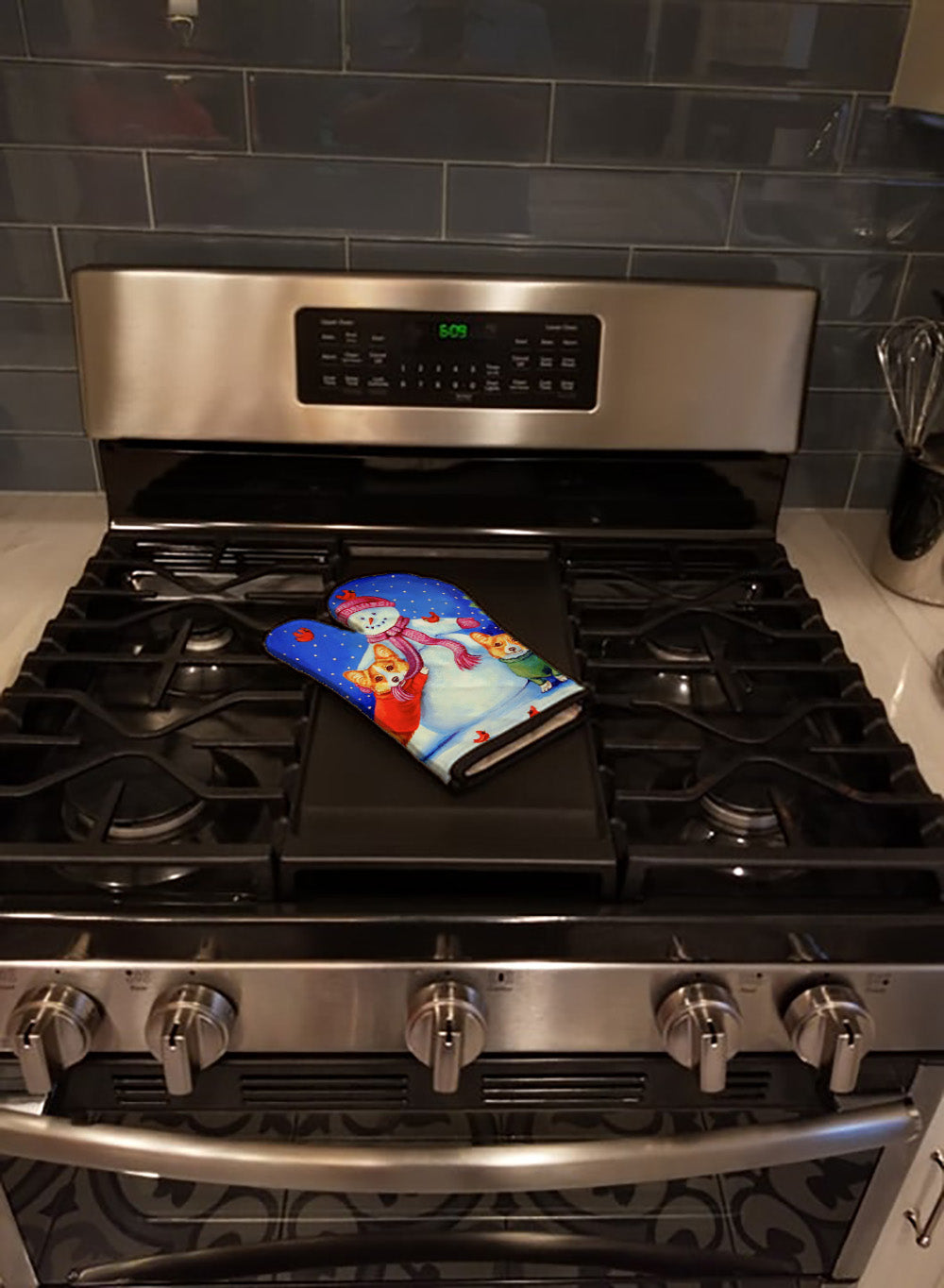 Snowman with Corgi Oven Mitt Heat Resistant Thick Oven Mitt for Hot Pans and Oven, Kitchen Mitt Protect Hands, Cooking Baking Glove