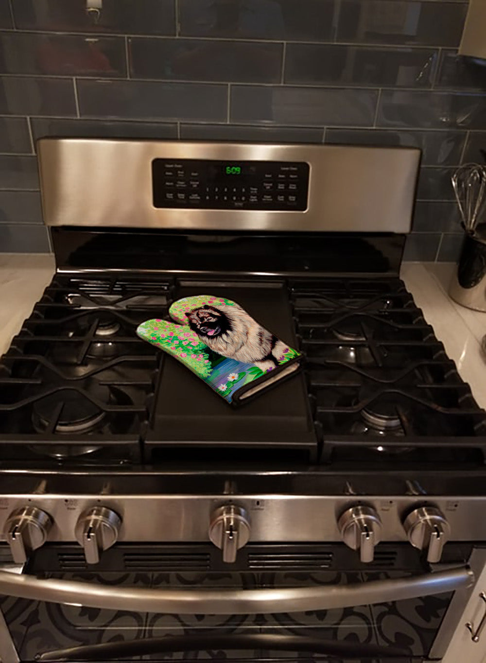 Keeshond Oven Mitt Heat Resistant Thick Oven Mitt for Hot Pans and Oven, Kitchen Mitt Protect Hands, Cooking Baking Glove