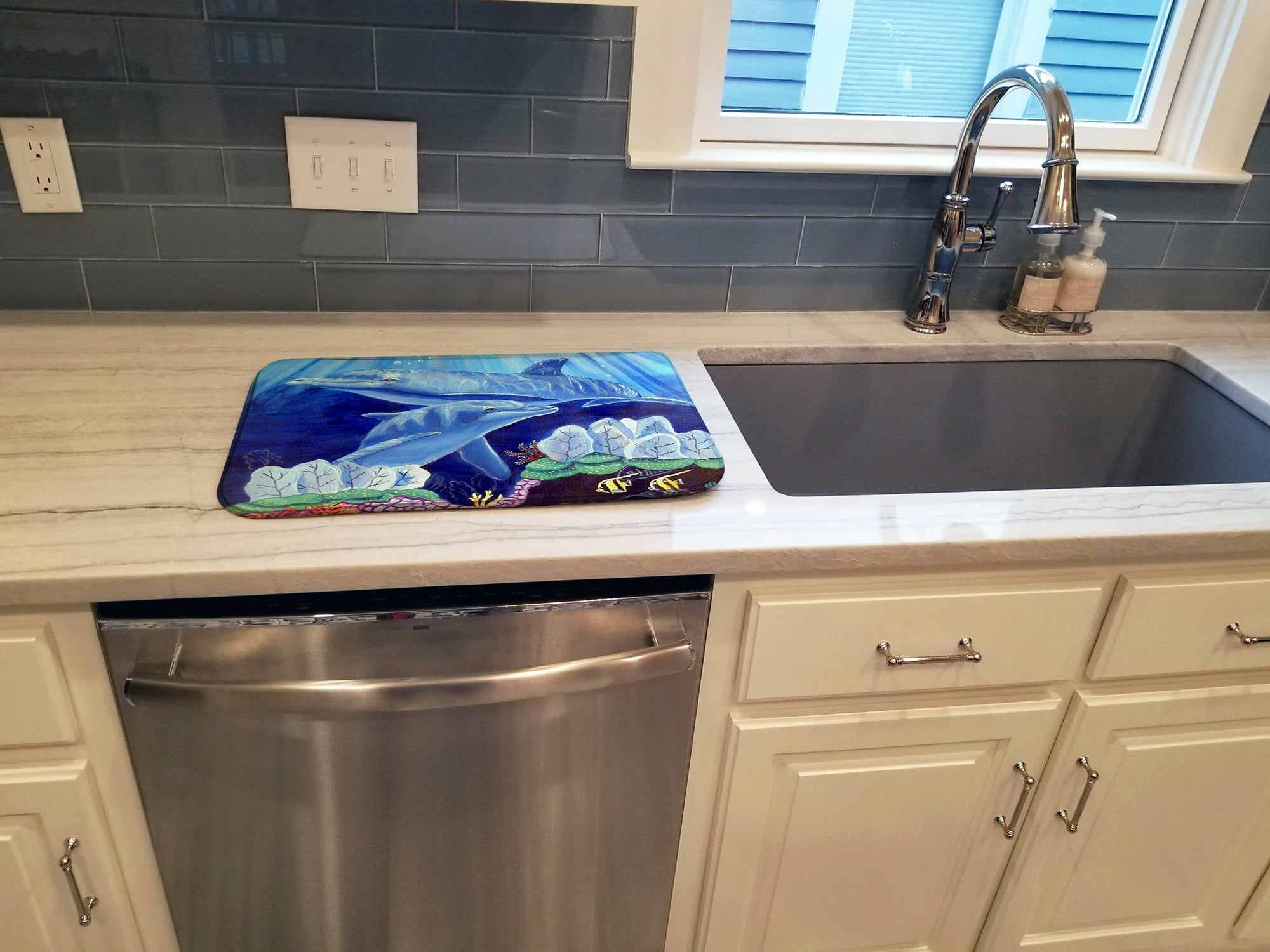 Dolphin under the sea Dish Drying Mat Absorbent Dish Drying Mat Pad for Kitchen Counter Dish Drainer Mat for Countertop, 14 x 21", Multicolor
