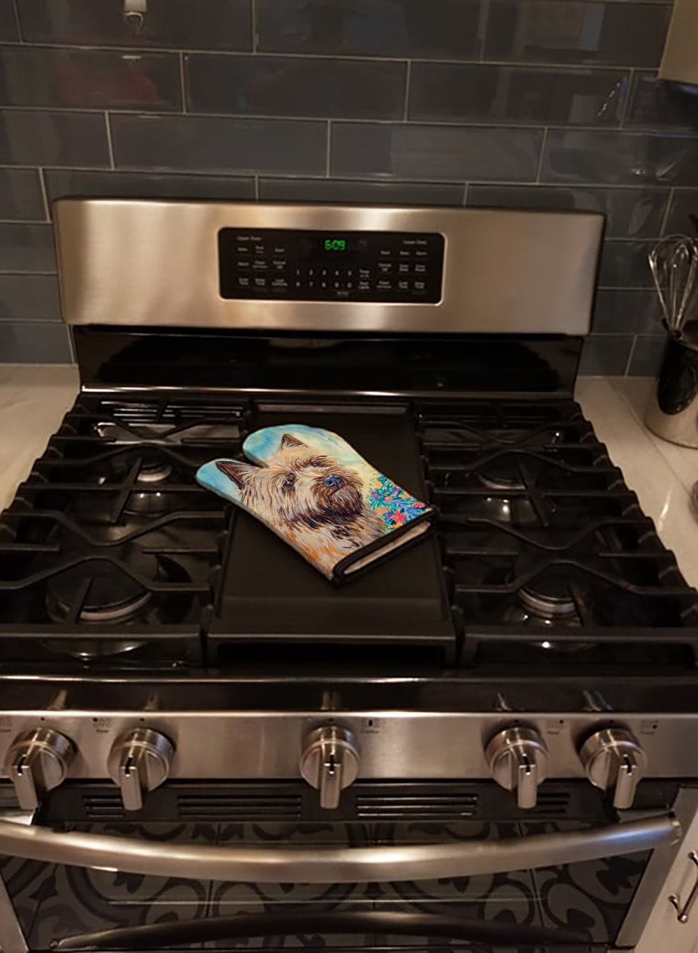 Cairn Terrier Oven Mitt Heat Resistant Thick Oven Mitt for Hot Pans and Oven, Kitchen Mitt Protect Hands, Cooking Baking Glove