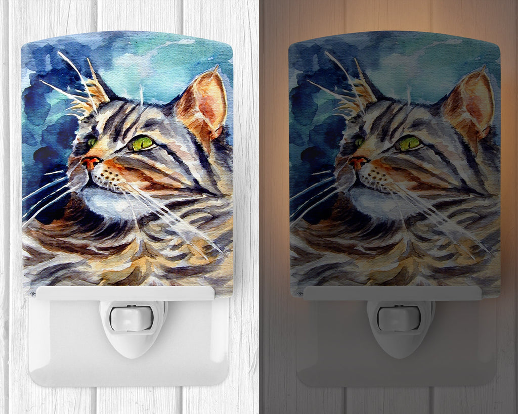 Maine Coon Sissy Ceramic Night Light Compact, UL-Certified, Ideal for Bedroom, Bathroom, Nursery, Hallway, Kitchen, 6x4x3, Multicolor