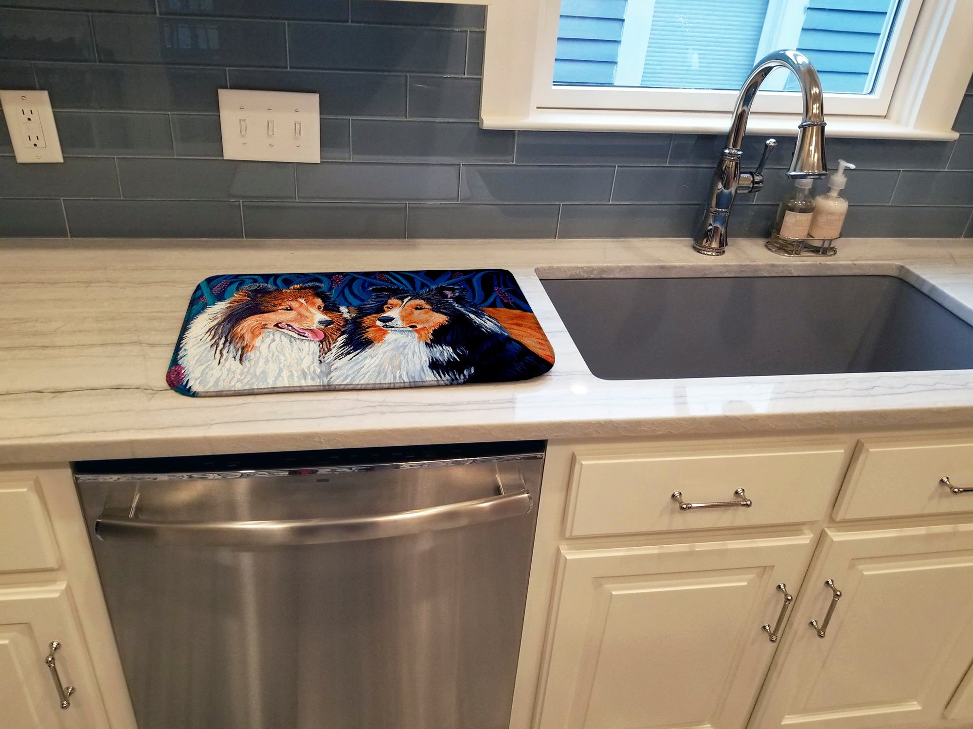 Sheltie Dish Drying Mat Absorbent Dish Drying Mat Pad for Kitchen Counter Dish Drainer Mat for Countertop, 14 x 21", Multicolor