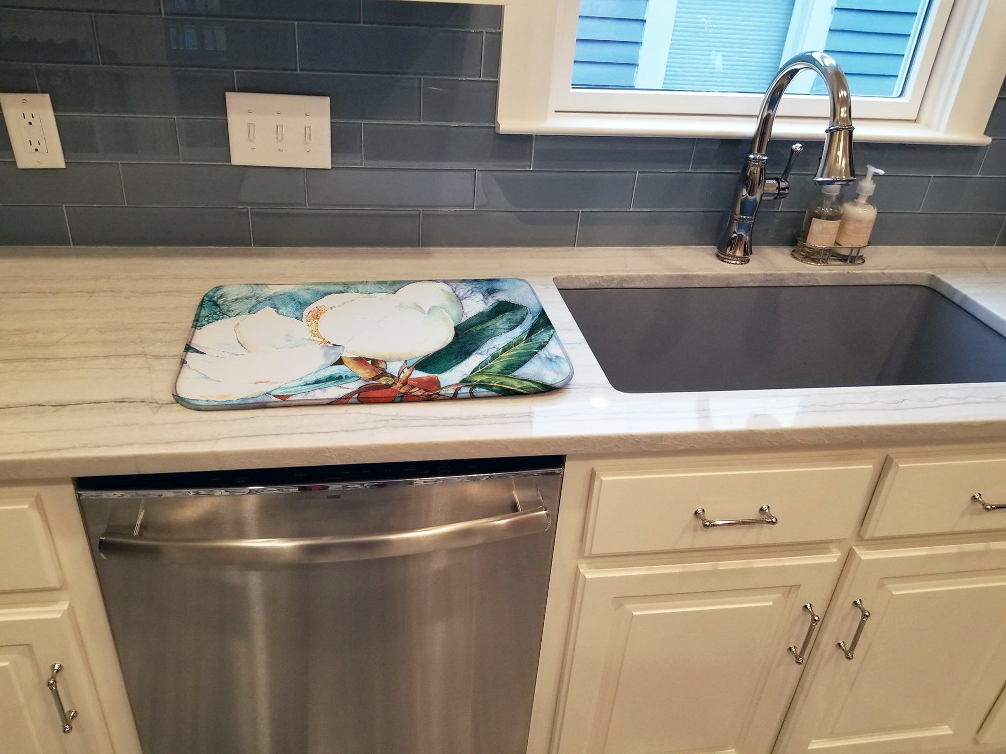 Flower - Magnolia Dish Drying Mat Absorbent Dish Drying Mat Pad for Kitchen Counter Dish Drainer Mat for Countertop, 14 x 21", Multicolor