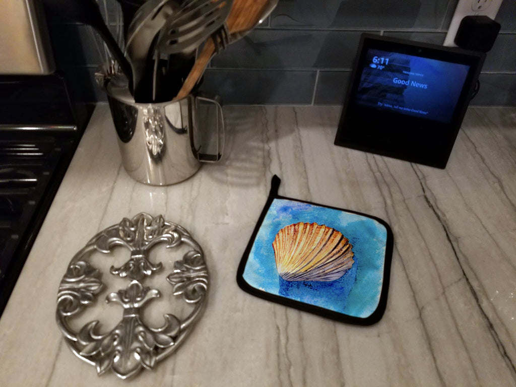 Shells Pot Holder Set of 2 Heat Resistant Quilted Hot Pads 7.5 x 7.5 Inch, Insulated Kitchen Trivets for Cooking & Baking