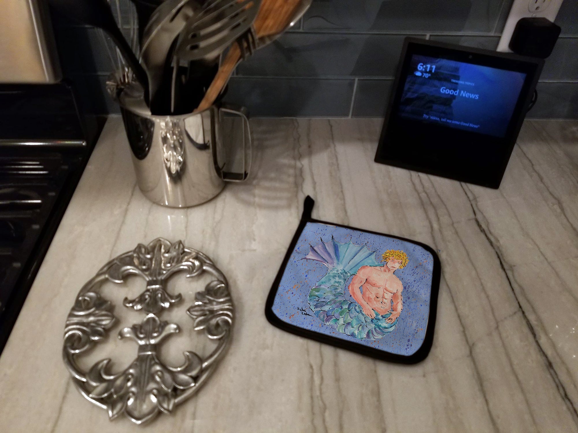 Blonde Merman Pot Holder Set of 2 Heat Resistant Quilted Hot Pads 7.5 x 7.5 Inch, Insulated Kitchen Trivets for Cooking & Baking