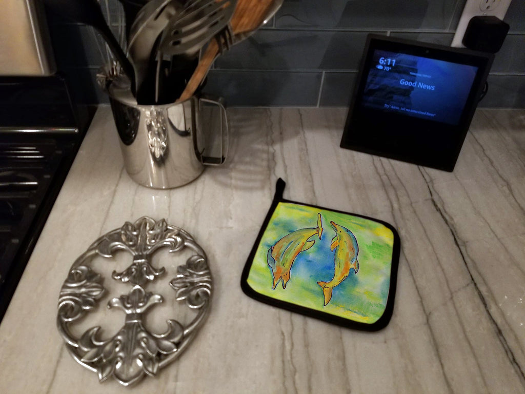 Dolphin Pot Holder Set of 2 Heat Resistant Quilted Hot Pads 7.5 x 7.5 Inch, Insulated Kitchen Trivets for Cooking & Baking