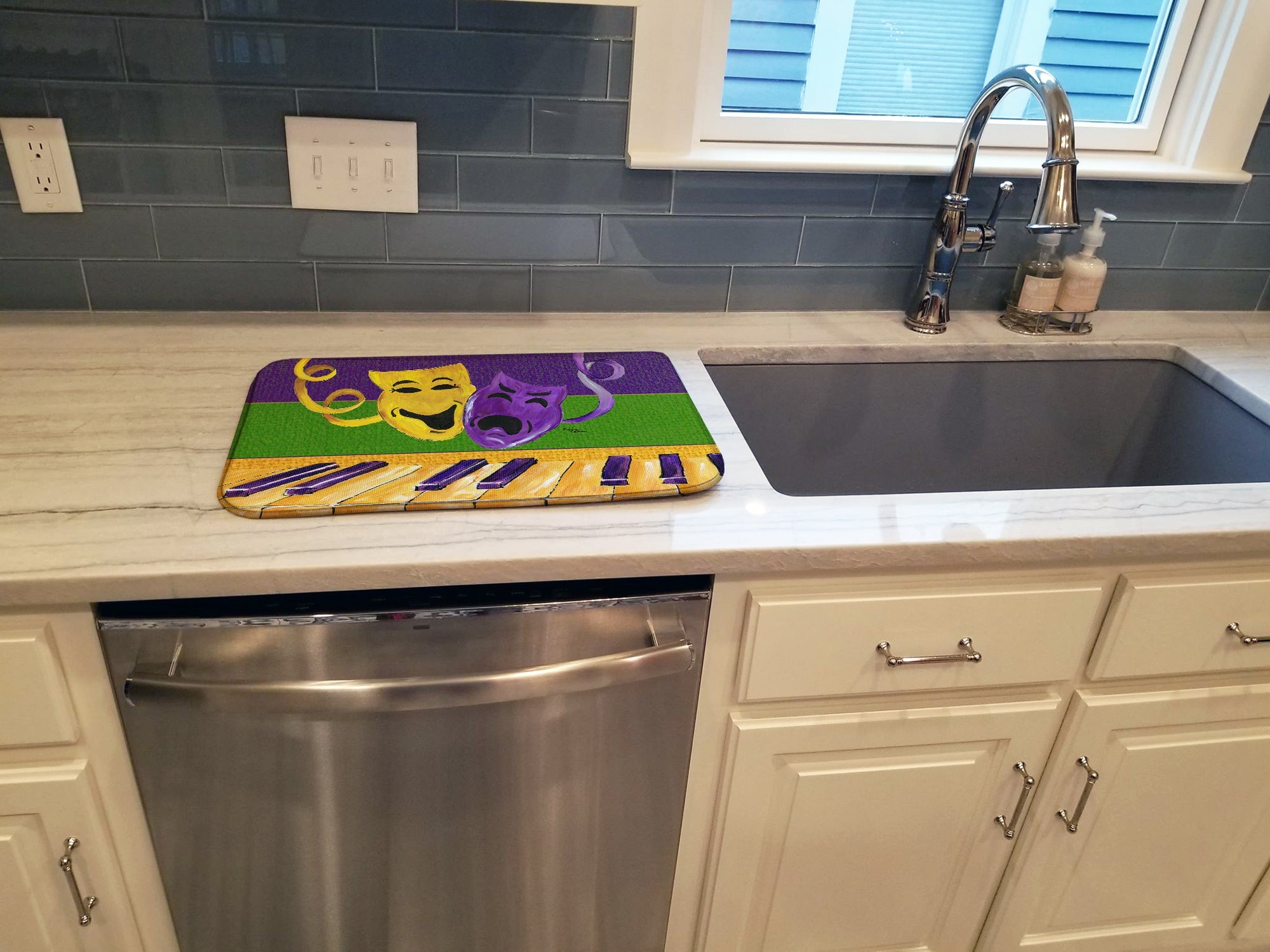 Mardi Gras Dish Drying Mat Absorbent Dish Drying Mat Pad for Kitchen Counter Dish Drainer Mat for Countertop, 14 x 21", Multicolor