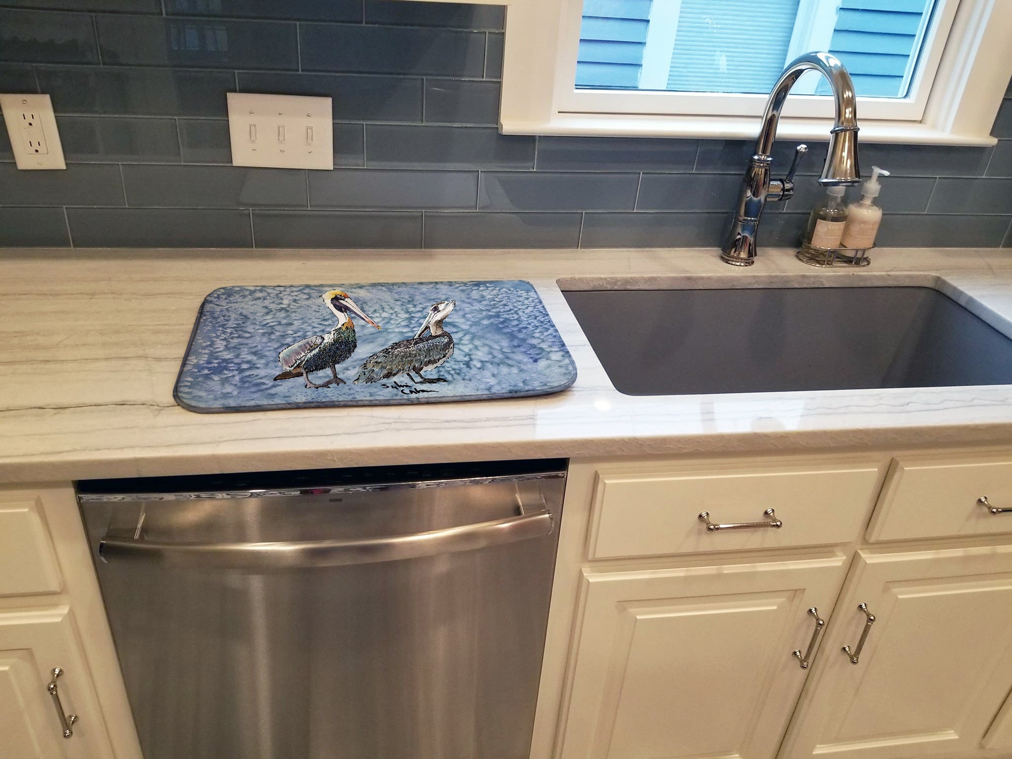 Pelican Dish Drying Mat Absorbent Dish Drying Mat Pad for Kitchen Counter Dish Drainer Mat for Countertop, 14 x 21", Multicolor