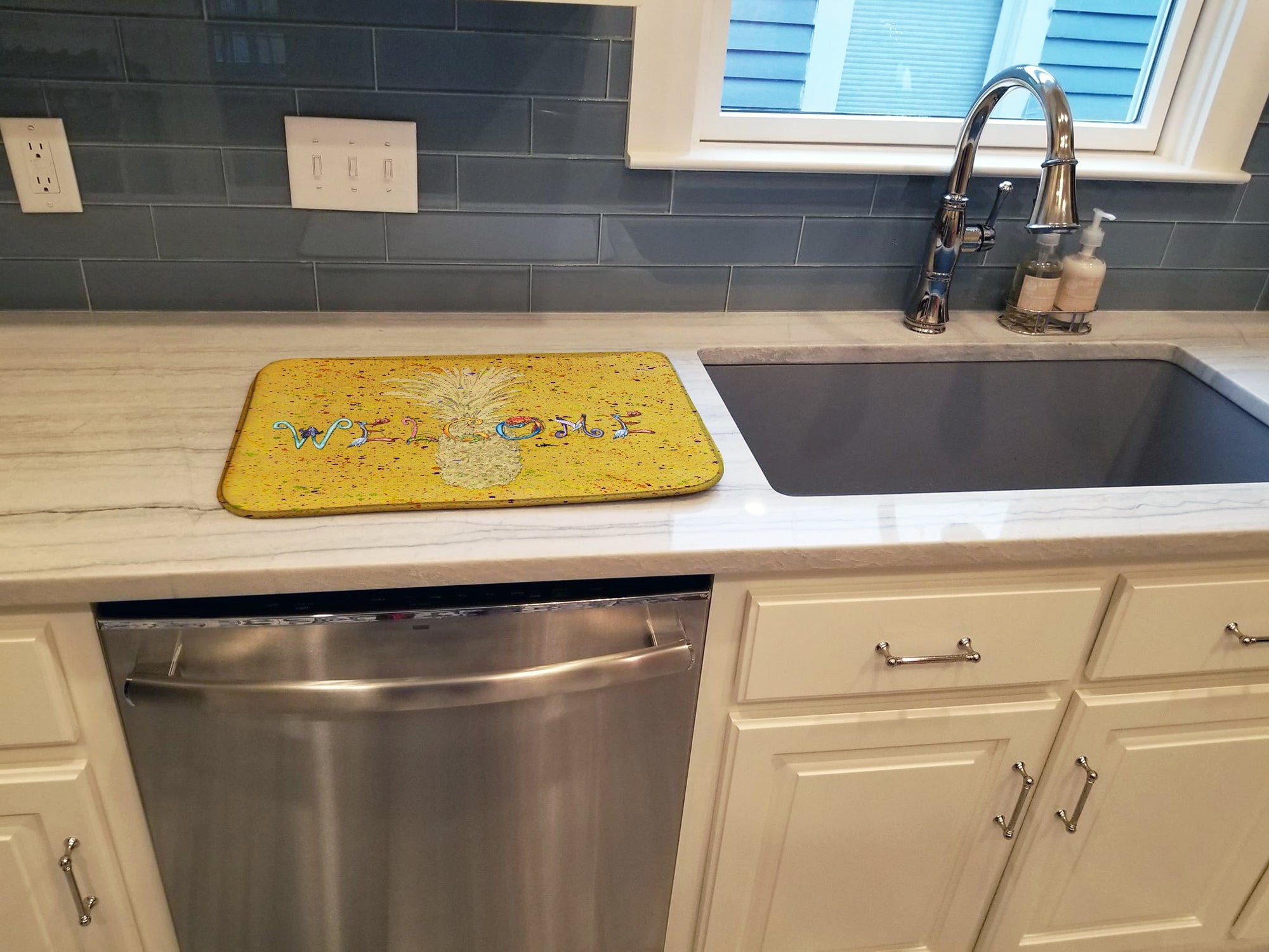 Pineapple Dish Drying Mat Absorbent Dish Drying Mat Pad for Kitchen Counter Dish Drainer Mat for Countertop, 14 x 21", Multicolor