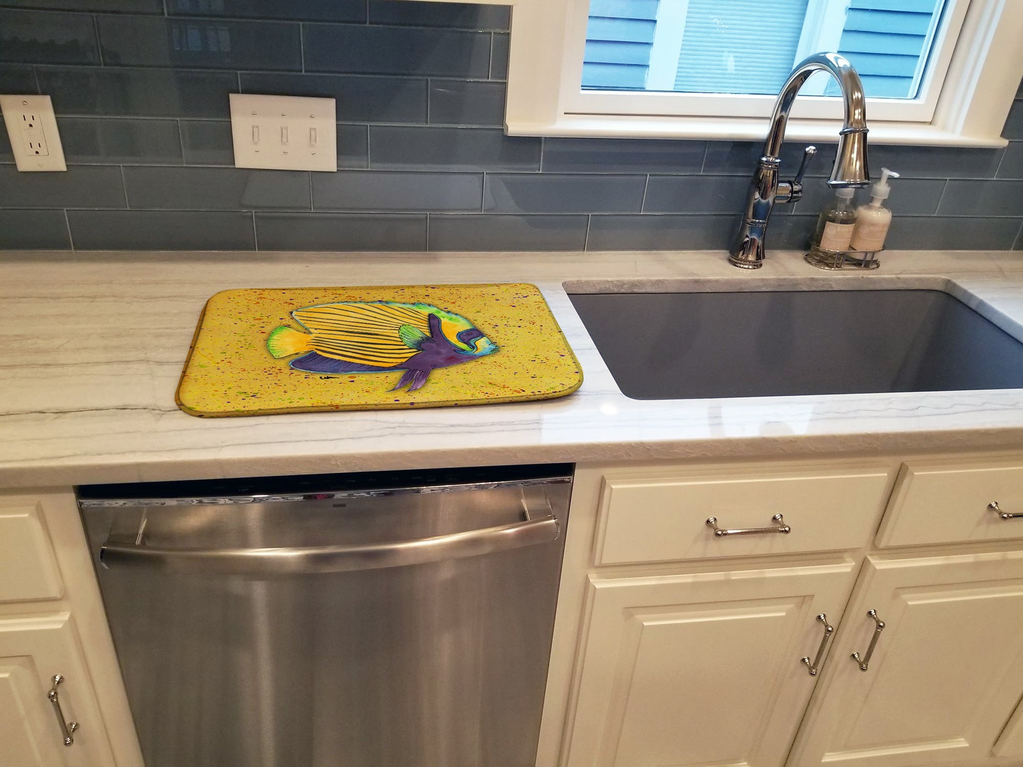Tropical Fish on Mustard Dish Drying Mat Absorbent Dish Drying Mat Pad for Kitchen Counter Dish Drainer Mat for Countertop, 14 x 21", Multicolor