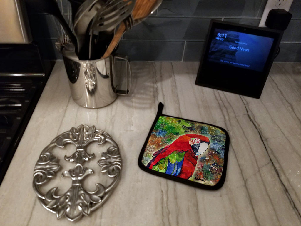 Parrot Pot Holder Set of 2 Heat Resistant Quilted Hot Pads 7.5 x 7.5 Inch, Insulated Kitchen Trivets for Cooking & Baking