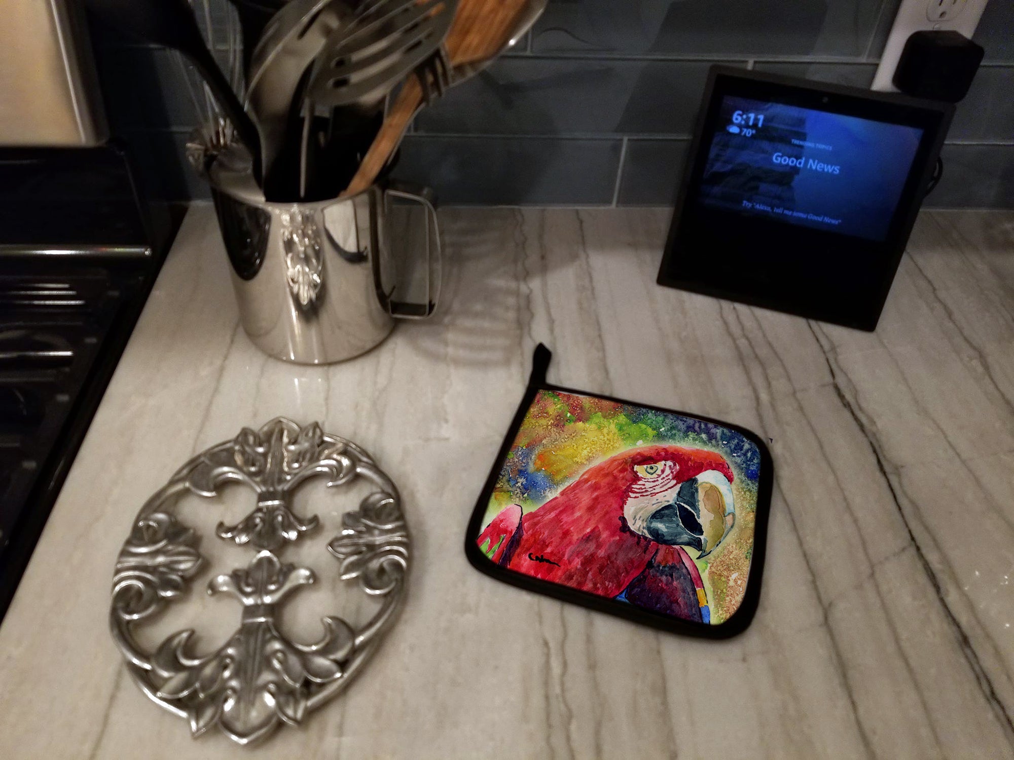 Bird - Parrot Pot Holder Set of 2 Heat Resistant Quilted Hot Pads 7.5 x 7.5 Inch, Insulated Kitchen Trivets for Cooking & Baking