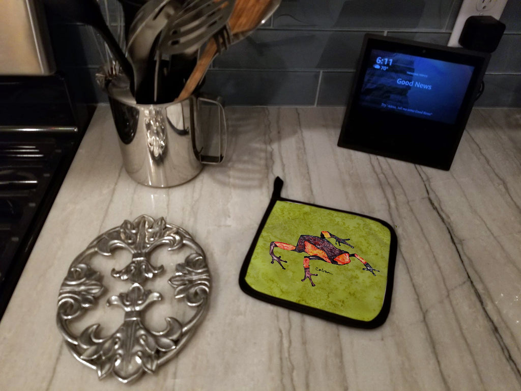 Frog Pot Holder Set of 2 Heat Resistant Quilted Hot Pads 7.5 x 7.5 Inch, Insulated Kitchen Trivets for Cooking & Baking
