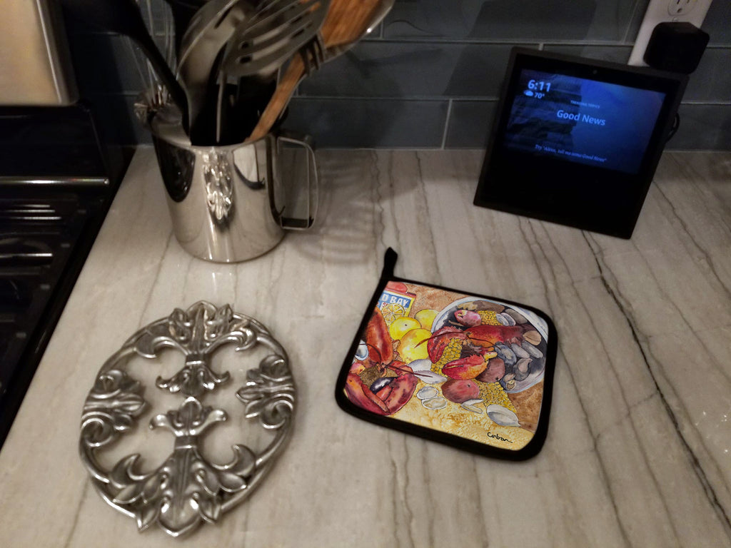 Lobster with Old Bay Pot Holder Set of 2 Heat Resistant Quilted Hot Pads 7.5 x 7.5 Inch, Insulated Kitchen Trivets for Cooking & Baking
