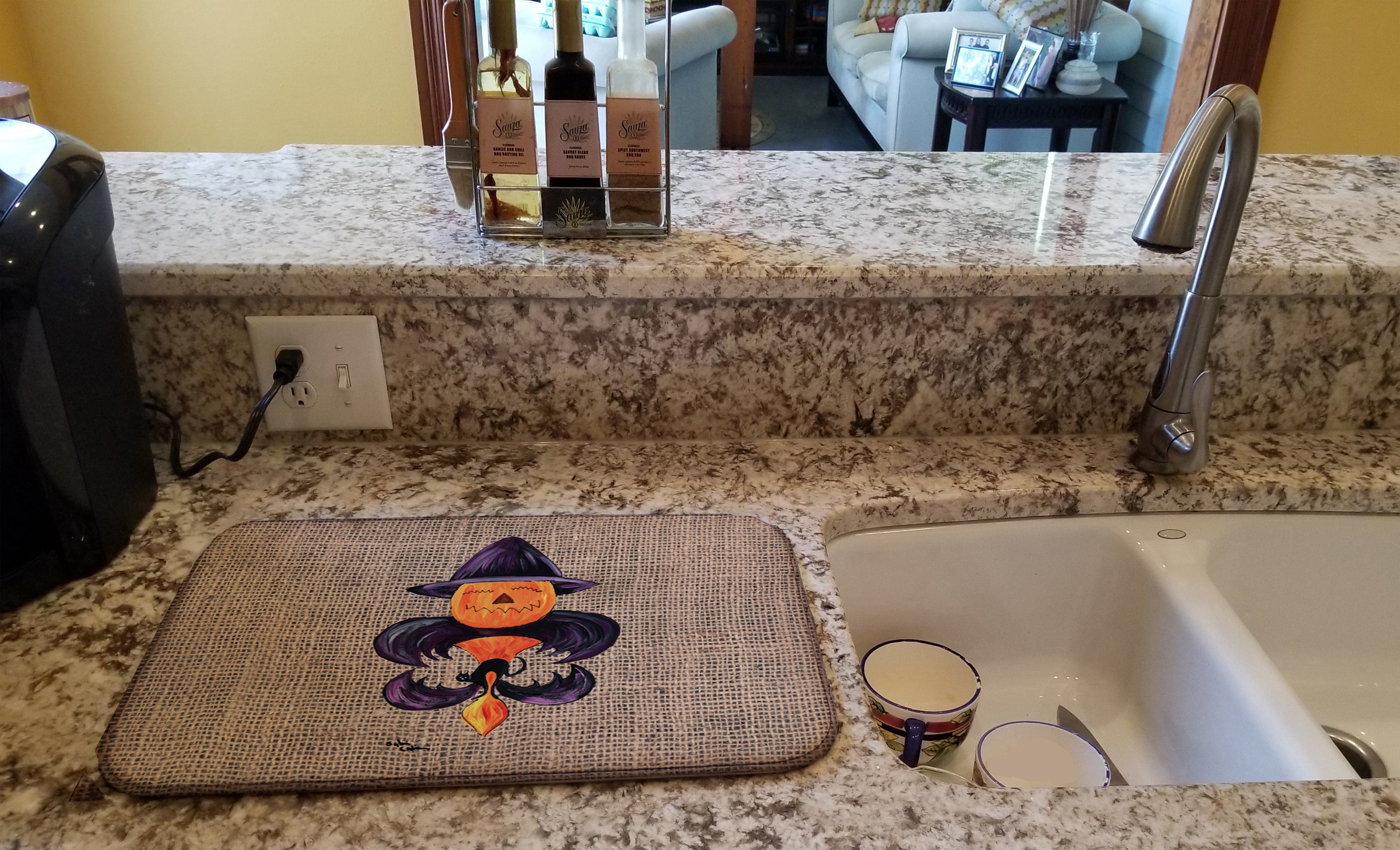 Halloween Pumpkin and Bat Fleur de lis on Faux Burlap Dish Drying Mat Absorbent Dish Drying Mat Pad for Kitchen Counter Dish Drainer Mat for Countertop, 14 x 21", Multicolor
