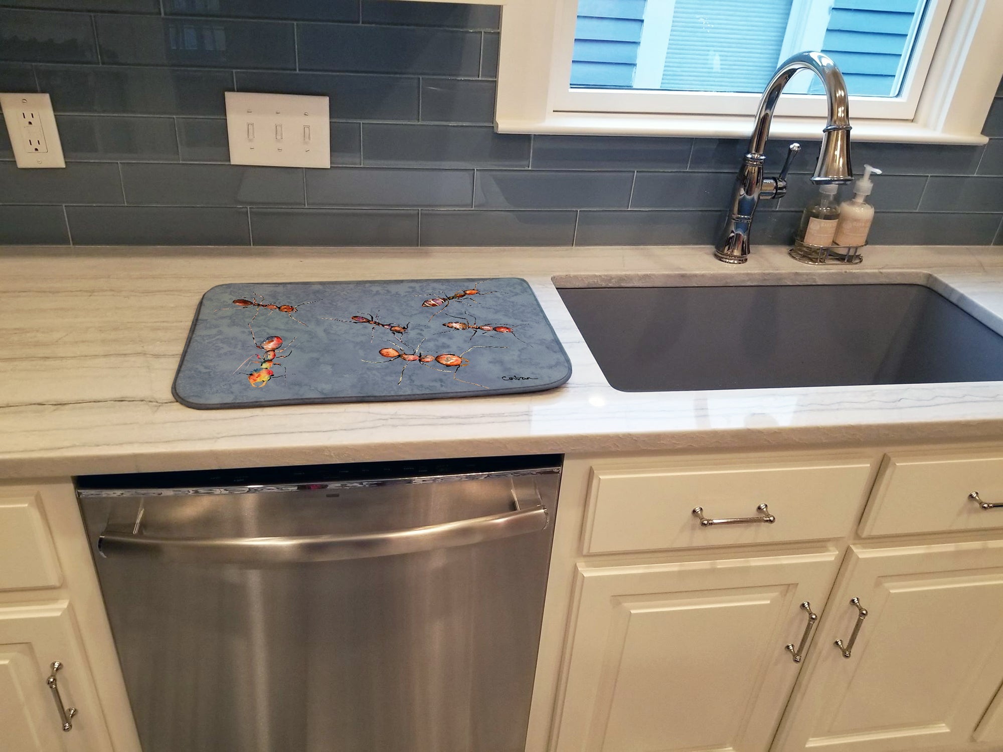 Ants Dish Drying Mat Absorbent Dish Drying Mat Pad for Kitchen Counter Dish Drainer Mat for Countertop, 14 x 21", Multicolor