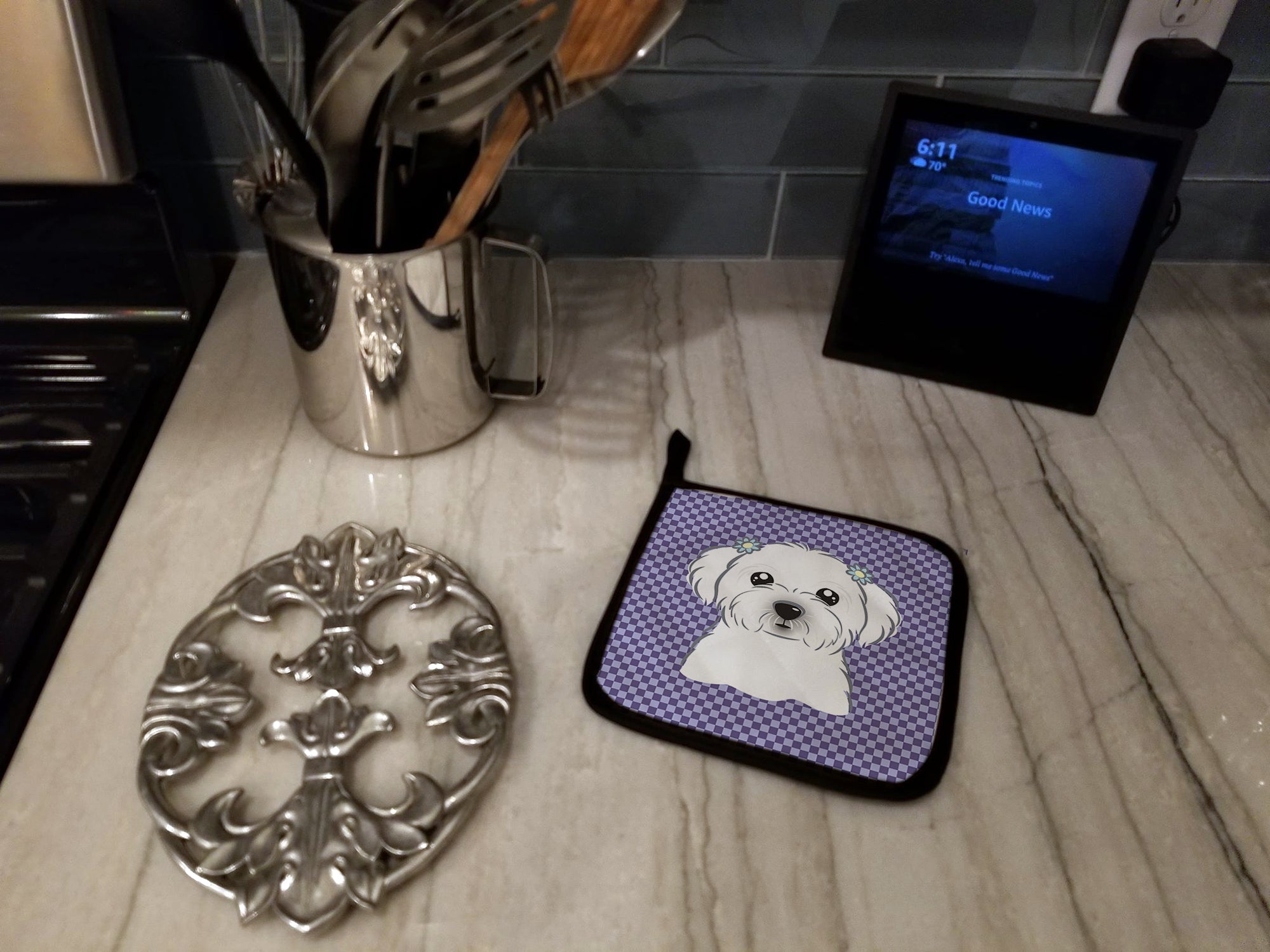 Purple Checkered Maltese Pot Holder Set of 2 Heat Resistant Quilted Hot Pads 7.5 x 7.5 Inch, Insulated Kitchen Trivets for Cooking & Baking
