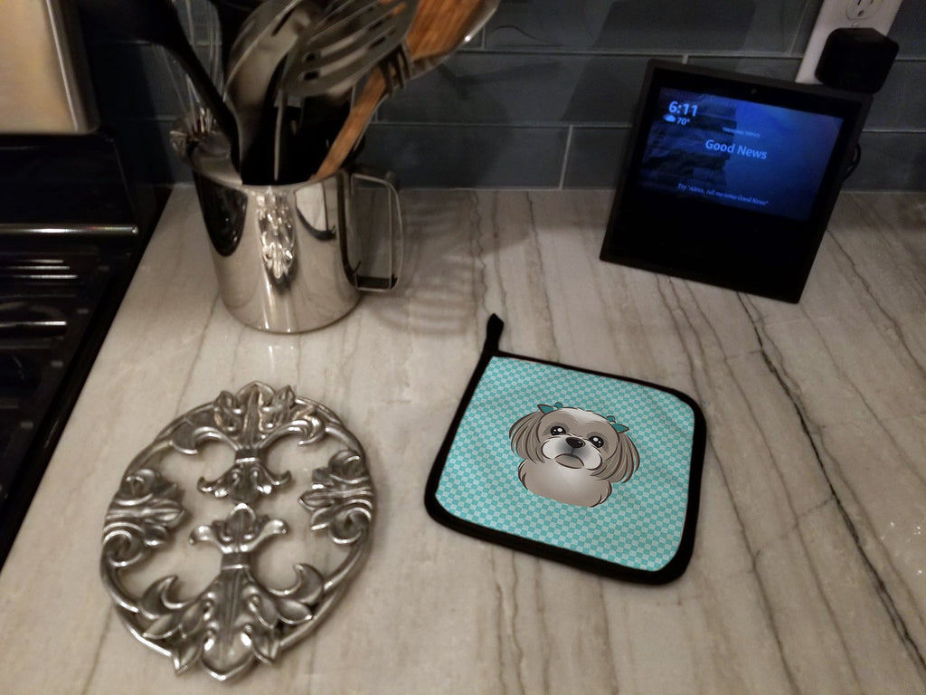 Checkerboard Blue Gray Silver Shih Tzu Pot Holder Set of 2 Heat Resistant Quilted Hot Pads 7.5 x 7.5 Inch, Insulated Kitchen Trivets for Cooking & Baking