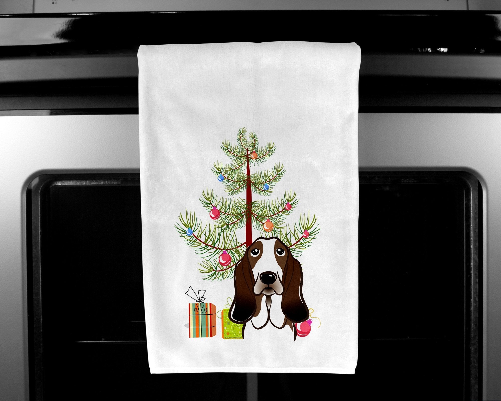 Christmas Tree and Basset Hound Kitchen Towel Set of 2 White Dish Towels Decorative Bathroom Hand towel for Hand, Face, Hair, Yoga, Tea, Dishcloth, 19 X 28", White