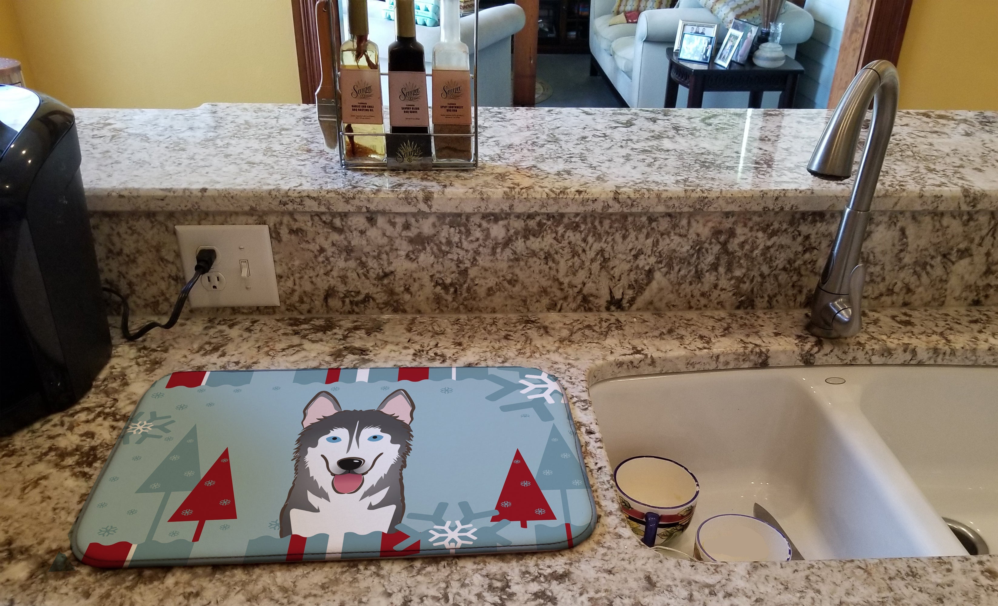 Winter Holiday Alaskan Malamute Dish Drying Mat Absorbent Dish Drying Mat Pad for Kitchen Counter Dish Drainer Mat for Countertop, 14 x 21", Multicolor