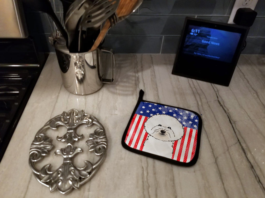 American Flag and Bichon Frise Pot Holder Set of 2 Heat Resistant Quilted Hot Pads 7.5 x 7.5 Inch, Insulated Kitchen Trivets for Cooking & Baking