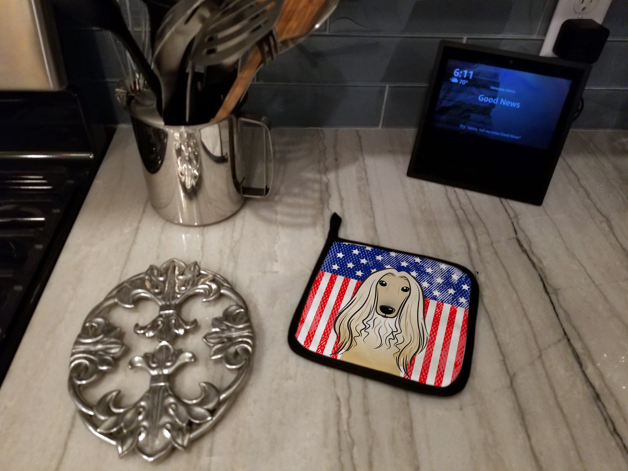 American Flag and Afghan Hound Pot Holder Set of 2 Heat Resistant Quilted Hot Pads 7.5 x 7.5 Inch, Insulated Kitchen Trivets for Cooking & Baking