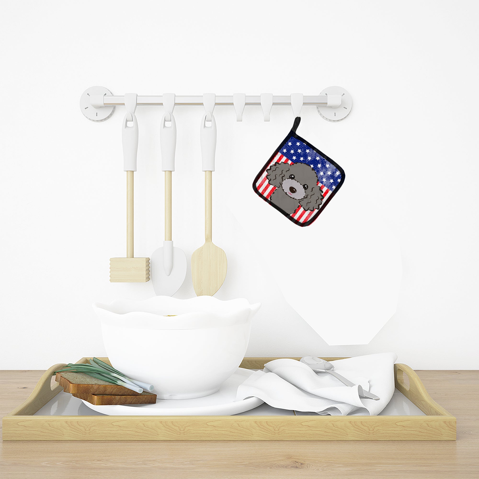 American Flag and Silver Gray Poodle Pot Holder Set of 2 Heat Resistant Quilted Hot Pads 7.5 x 7.5 Inch, Insulated Kitchen Trivets for Cooking & Baking