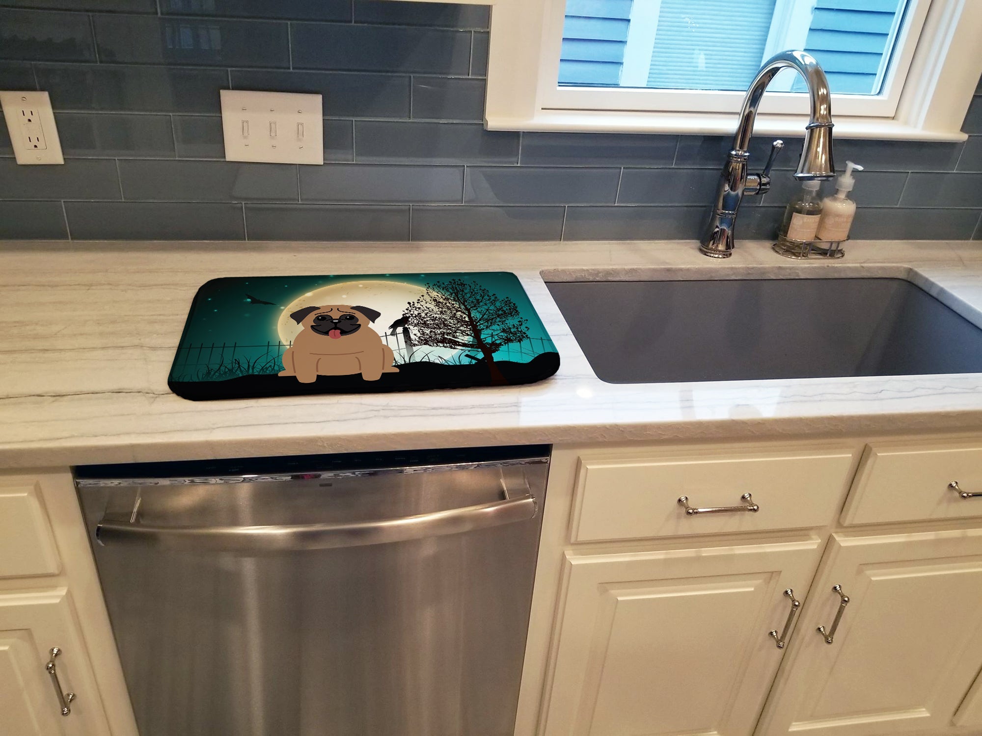 Halloween Scary Pug Brown Dish Drying Mat Absorbent Dish Drying Mat Pad for Kitchen Counter Dish Drainer Mat for Countertop, 14 x 21", Multicolor