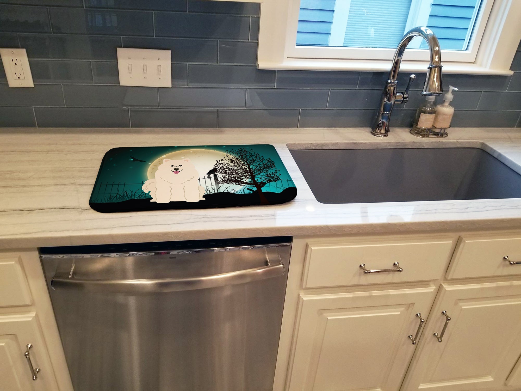 Halloween Scary Samoyed Dish Drying Mat Absorbent Dish Drying Mat Pad for Kitchen Counter Dish Drainer Mat for Countertop, 14 x 21", Multicolor