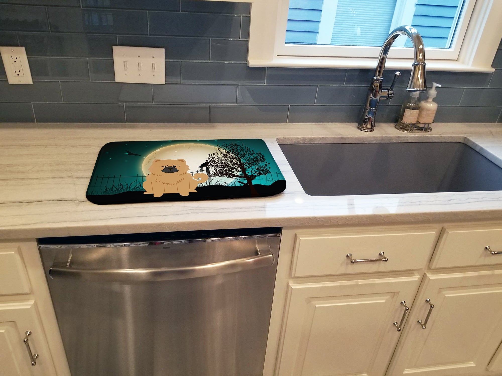Halloween Scary Chow Chow Cream Dish Drying Mat Absorbent Dish Drying Mat Pad for Kitchen Counter Dish Drainer Mat for Countertop, 14 x 21", Multicolor