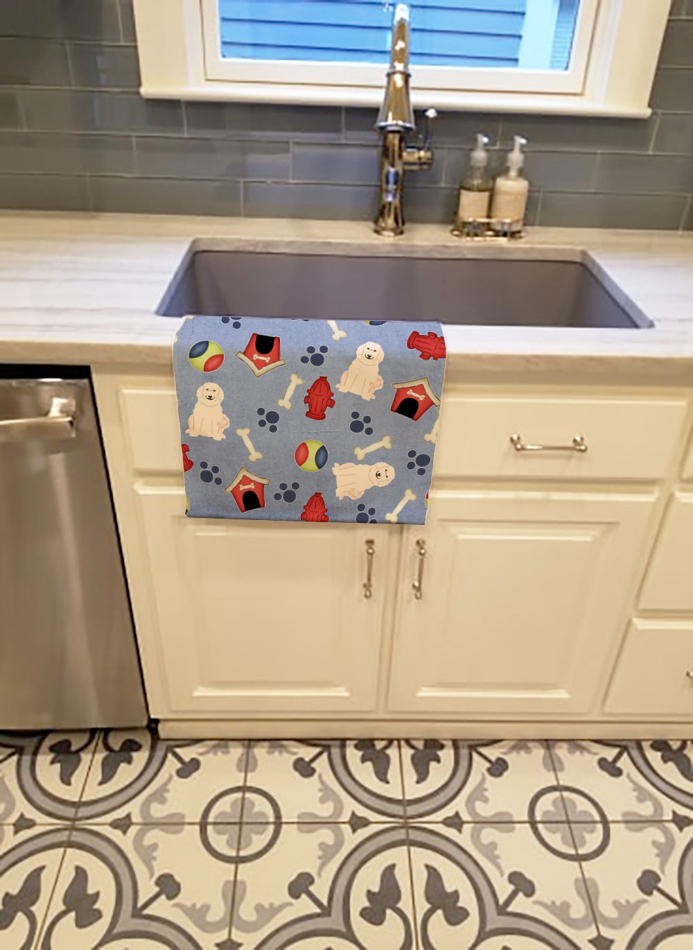 Dog House Collection Great Pyrenese Kitchen Towel Velour Plush Front and Cotton Loop Back Machine Washable