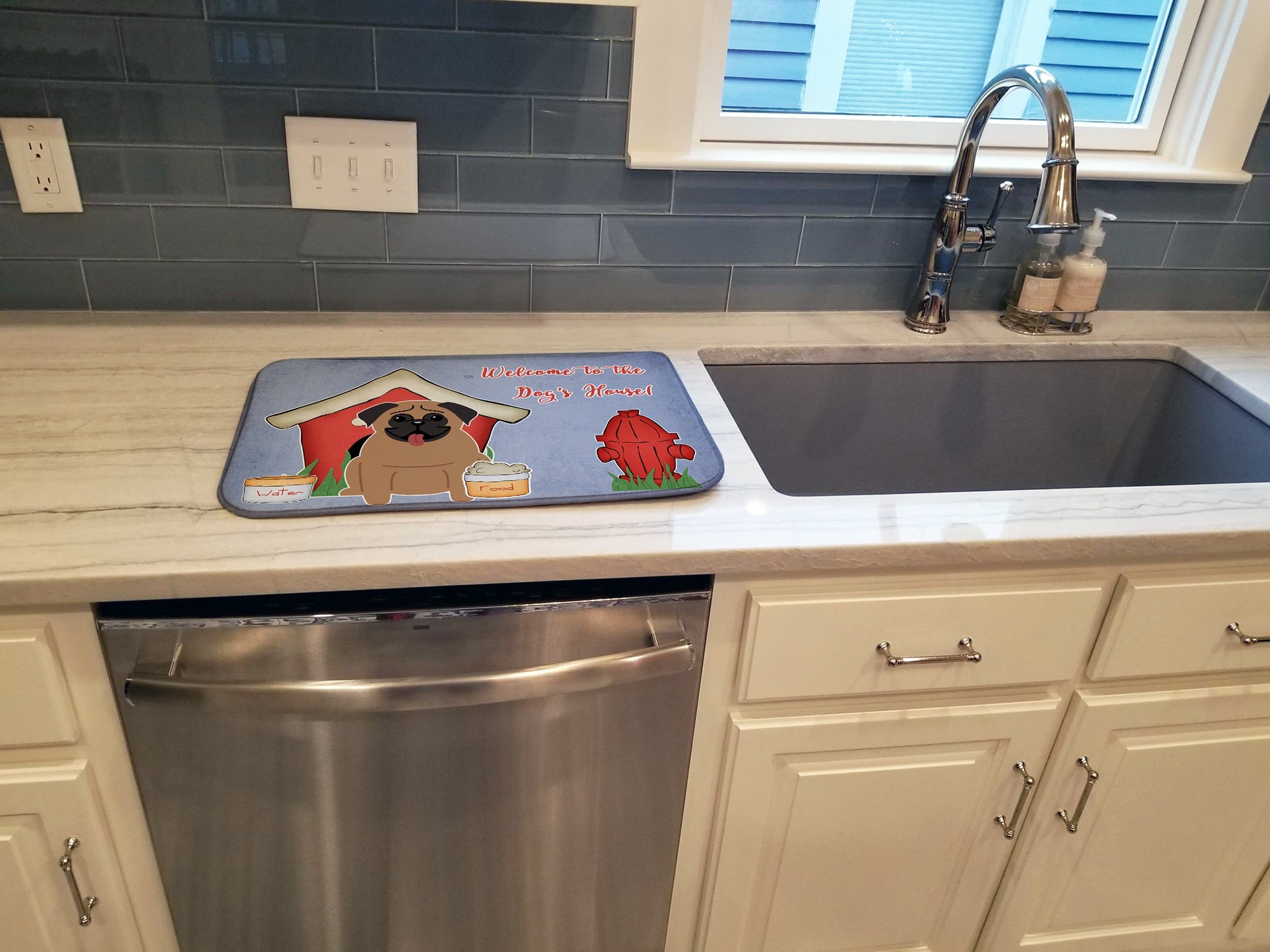 Dog House Collection Pug Brown Dish Drying Mat Absorbent Dish Drying Mat Pad for Kitchen Counter Dish Drainer Mat for Countertop, 14 x 21", Multicolor