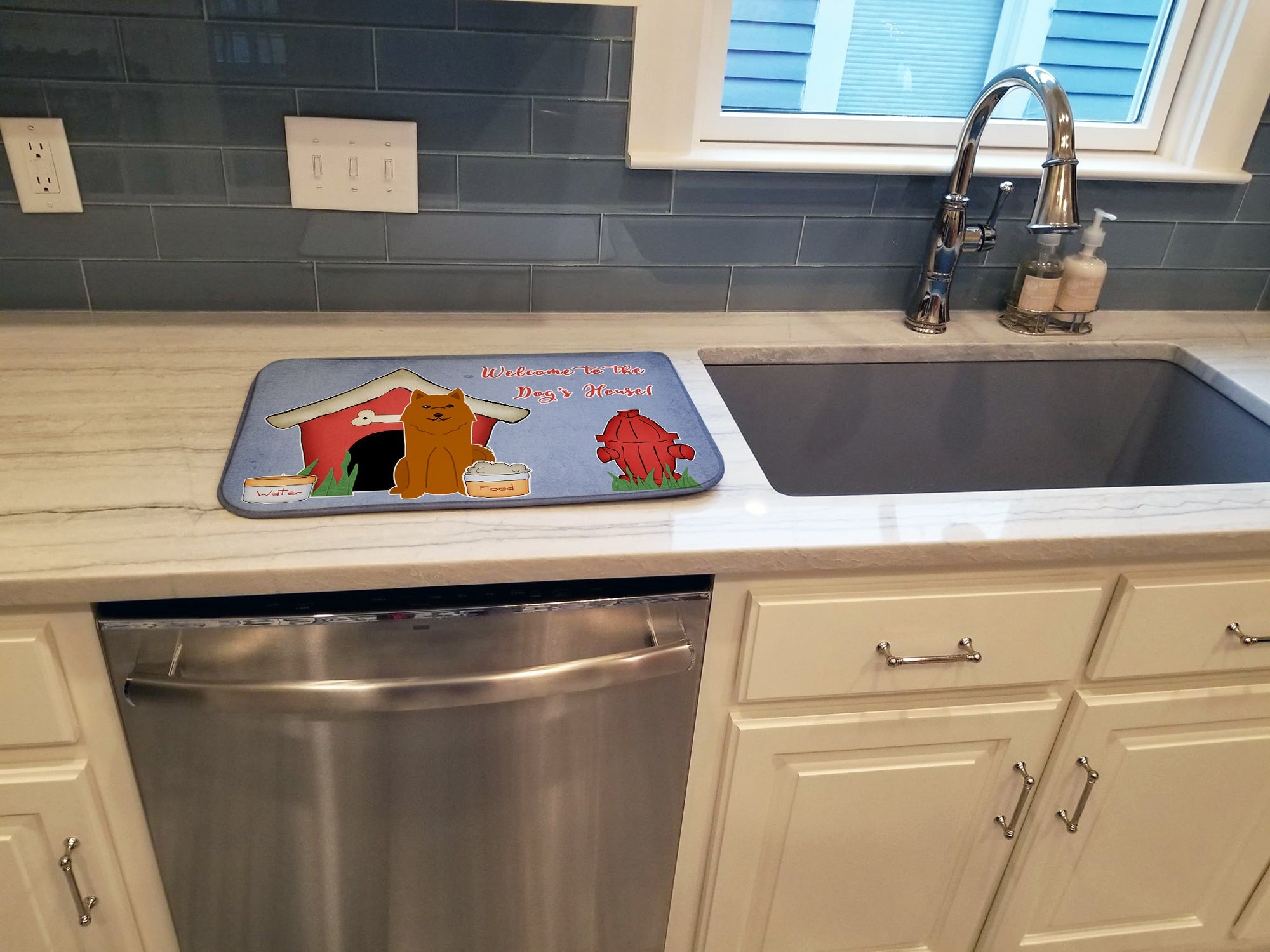 Dog House Collection Karelian Bear Dog Dish Drying Mat Absorbent Dish Drying Mat Pad for Kitchen Counter Dish Drainer Mat for Countertop, 14 x 21", Multicolor