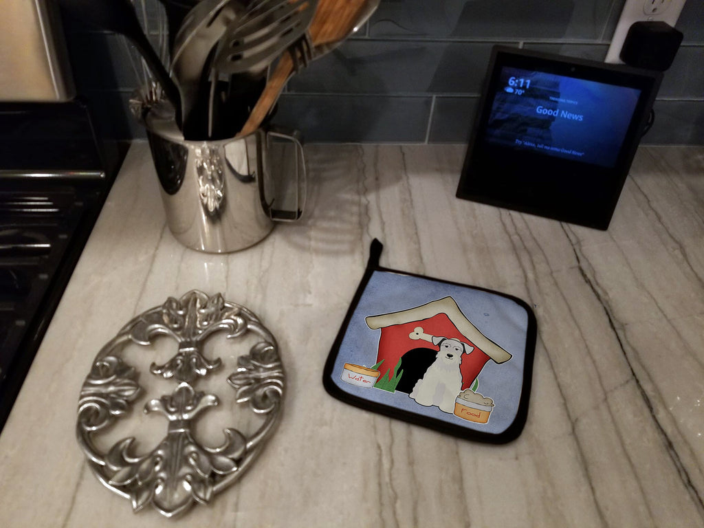 Dog House Collection Miniature Schnauzer White Pot Holder Set of 2 Heat Resistant Quilted Hot Pads 7.5 x 7.5 Inch, Insulated Kitchen Trivets for Cooking & Baking