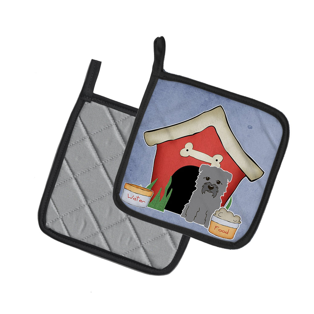Dog House Collection Glen of Imal Grey Pot Holder Set of 2 Heat Resistant Quilted Hot Pads 7.5 x 7.5 Inch, Insulated Kitchen Trivets for Cooking & Baking