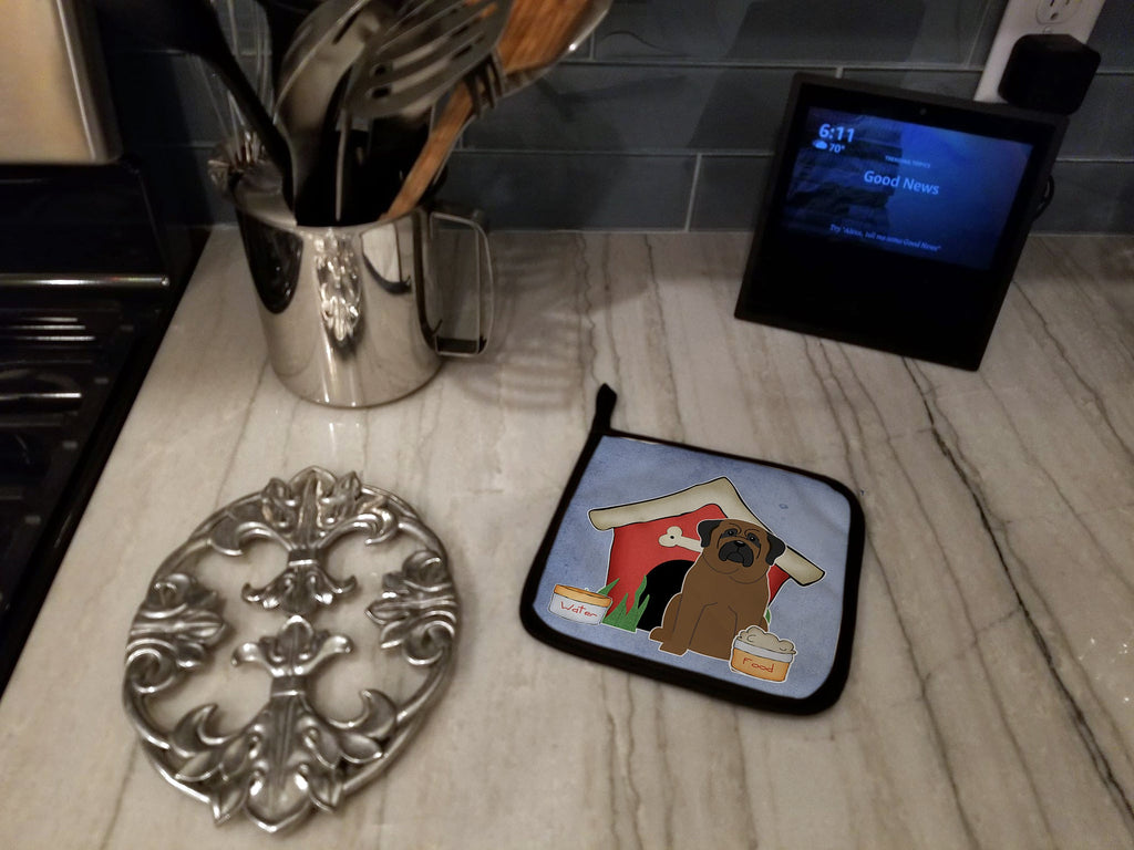 Dog House Collection Bullmastiff Pot Holder Set of 2 Heat Resistant Quilted Hot Pads 7.5 x 7.5 Inch, Insulated Kitchen Trivets for Cooking & Baking