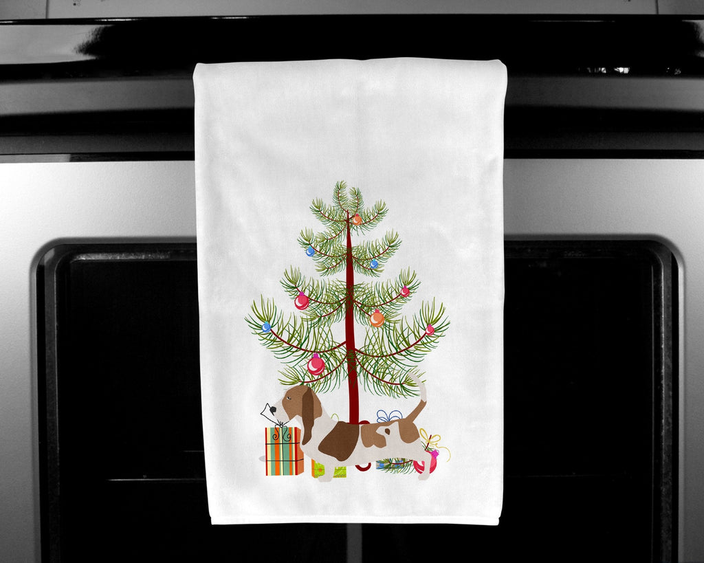 Basset Hound Merry Christmas Tree Kitchen Towel Set of 2 White Dish Towels Decorative Bathroom Hand towel for Hand, Face, Hair, Yoga, Tea, Dishcloth, 19 X 28", White