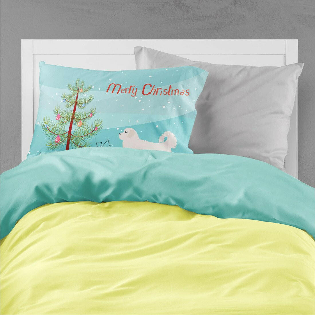 Polish Tatra Sheepdog Merry Christmas Tree Standard Pillowcase Lightweight Super Soft Easy Care Decorative Artwork Pillowcase, Standard