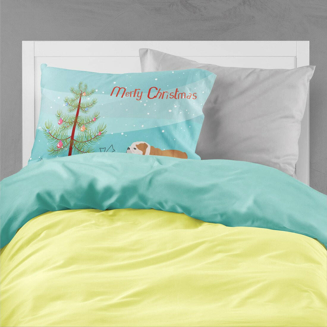 English Bulldog Merry Christmas Tree Standard Pillowcase Lightweight Super Soft Easy Care Decorative Artwork Pillowcase, Standard