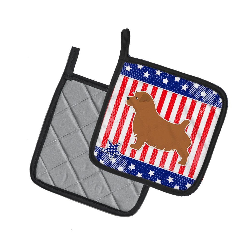 USA Patriotic Norfolk Terrier Pot Holder Set of 2 Heat Resistant Quilted Hot Pads 7.5 x 7.5 Inch, Insulated Kitchen Trivets for Cooking & Baking