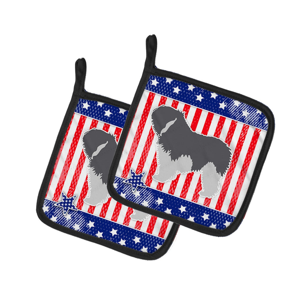 USA Patriotic Polish Lowland Sheepdog Dog Pot Holder Set of 2 Heat Resistant Quilted Hot Pads 7.5 x 7.5 Inch, Insulated Kitchen Trivets for Cooking & Baking