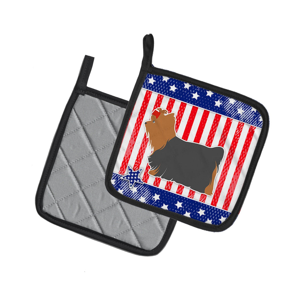 USA Patriotic Yorkshire Terrier Yorkie Pot Holder Set of 2 Heat Resistant Quilted Hot Pads 7.5 x 7.5 Inch, Insulated Kitchen Trivets for Cooking & Baking