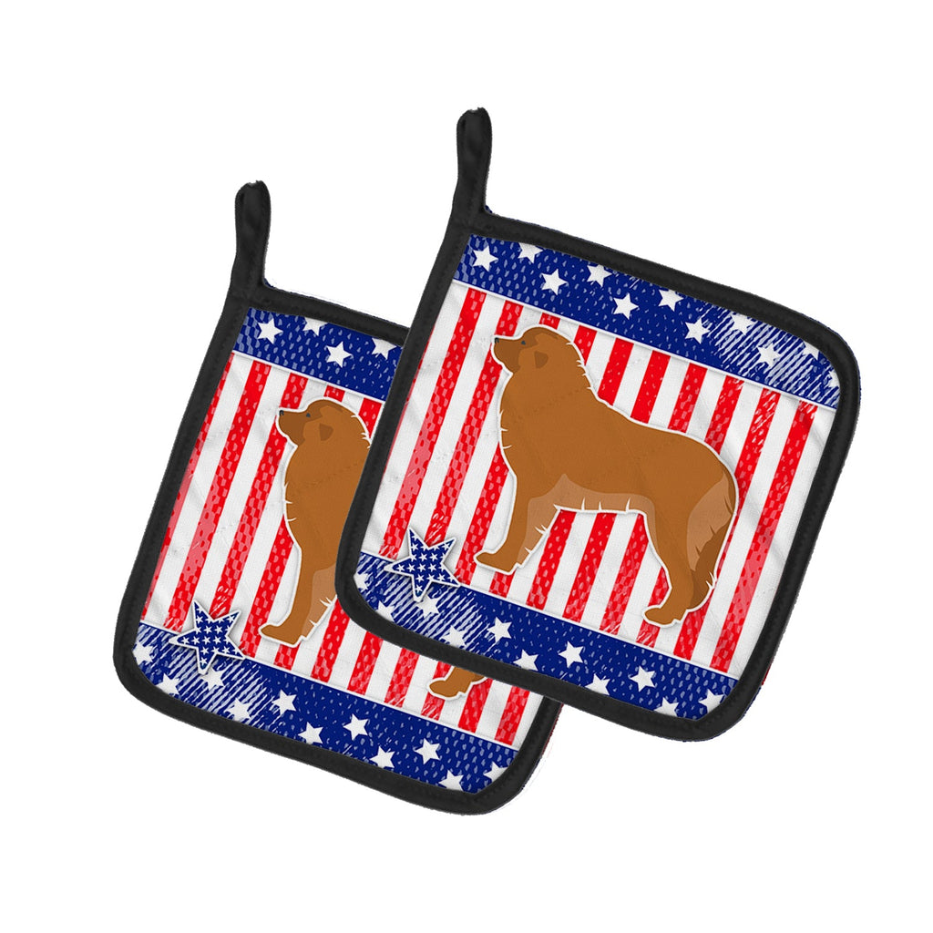 USA Patriotic Leonberger Pot Holder Set of 2 Heat Resistant Quilted Hot Pads 7.5 x 7.5 Inch, Insulated Kitchen Trivets for Cooking & Baking