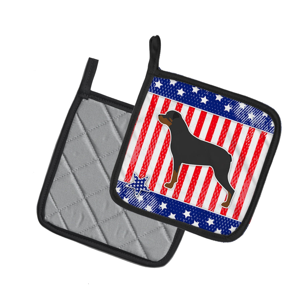 USA Patriotic Rottweiler Pot Holder Set of 2 Heat Resistant Quilted Hot Pads 7.5 x 7.5 Inch, Insulated Kitchen Trivets for Cooking & Baking