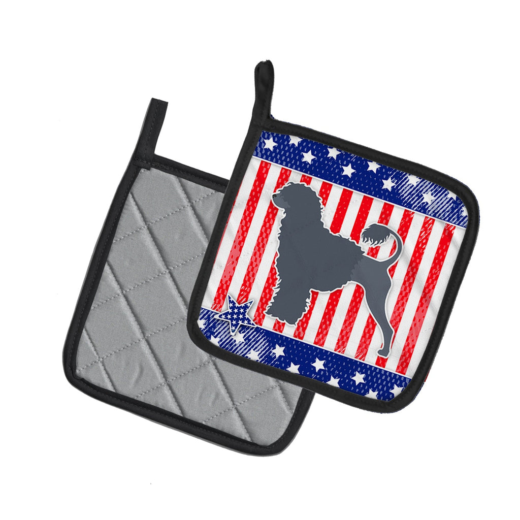 USA Patriotic Portuguese Water Dog Pot Holder Set of 2 Heat Resistant Quilted Hot Pads 7.5 x 7.5 Inch, Insulated Kitchen Trivets for Cooking & Baking